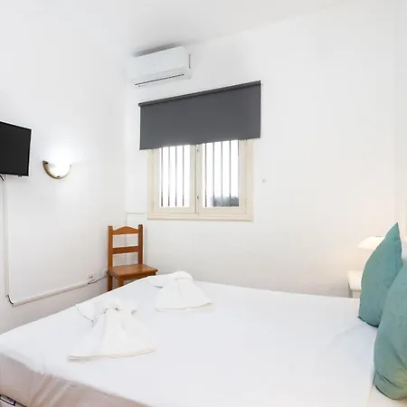 Home2book Family House With Terrace In Maretas Appartamento *