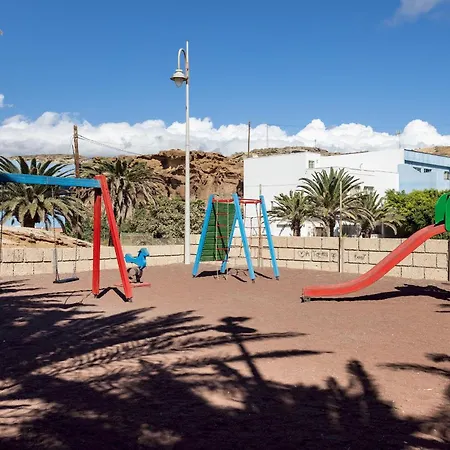 Home2book Family House With Terrace In Maretas Appartamento