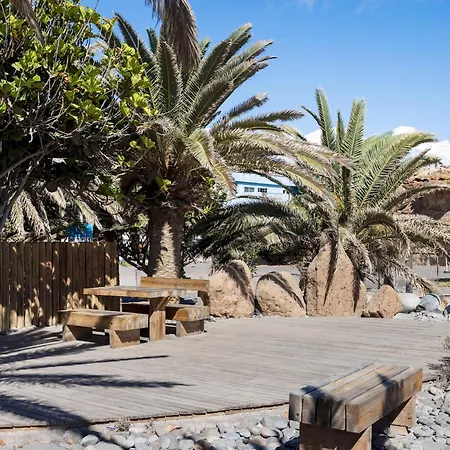 Home2book Family House With Terrace In Maretas *